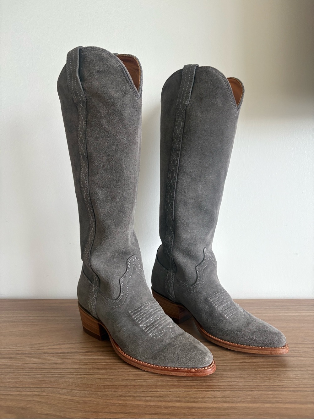 Tecovas Abby Cavalier Suede Cowboy Boots size 7.5 grey